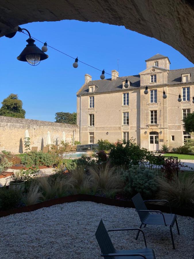 Le Domaine De L'Hostellerie Le Fresne-Camilly Bagian luar foto